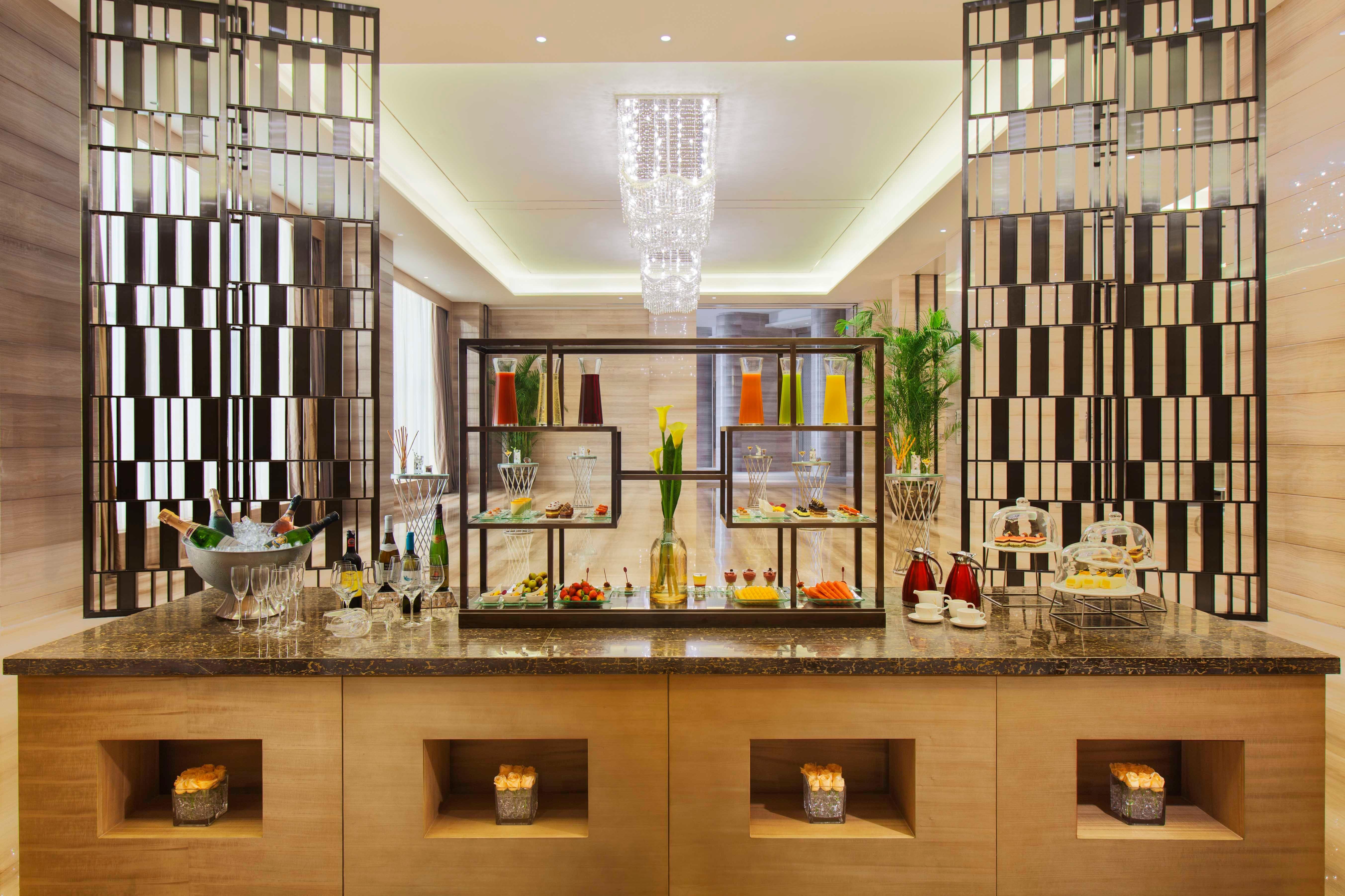 Crowne Plaza Tianjin Meijiangnan By Ihg Exterior photo
